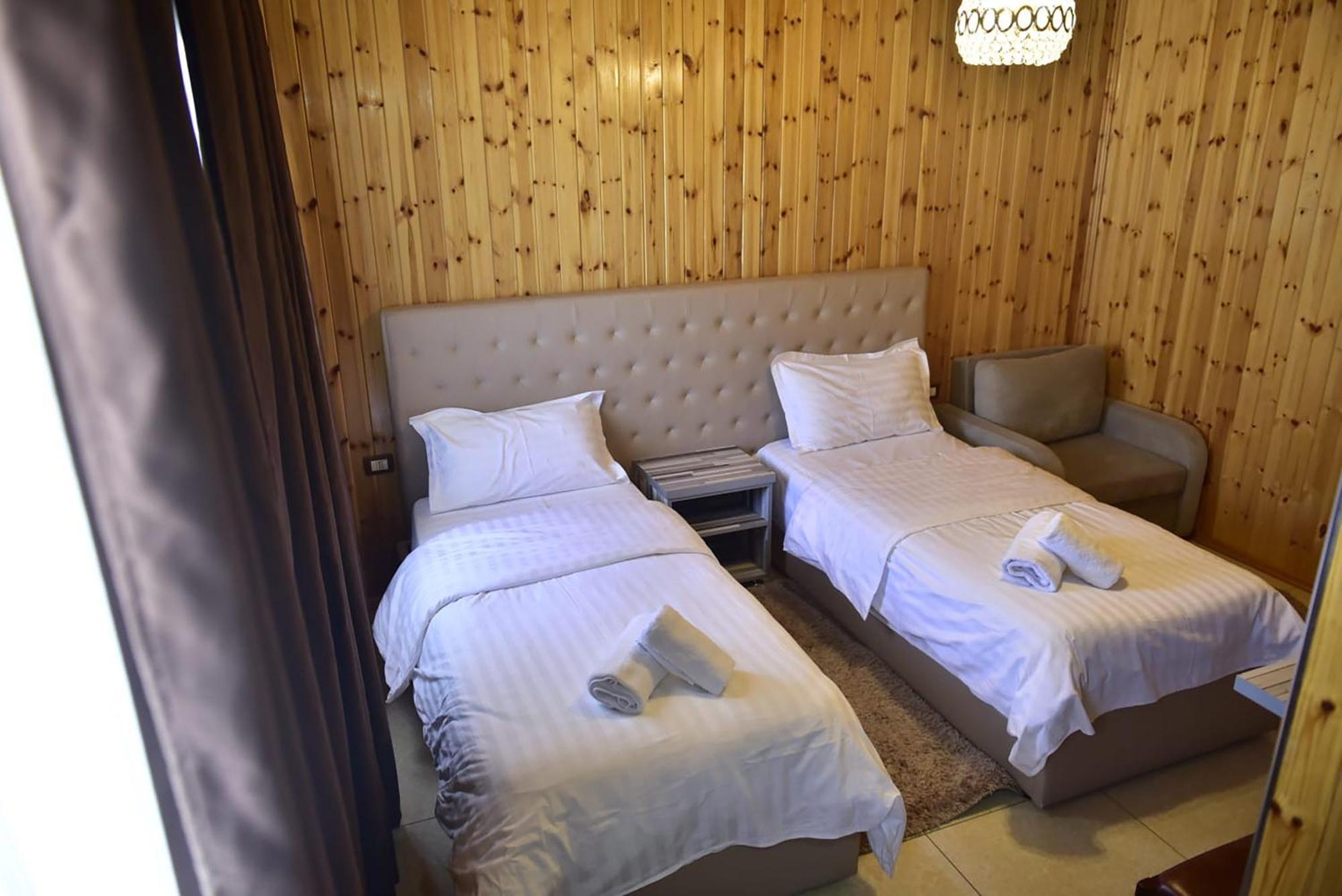 Buna Park Hotel Shkoder Exterior photo